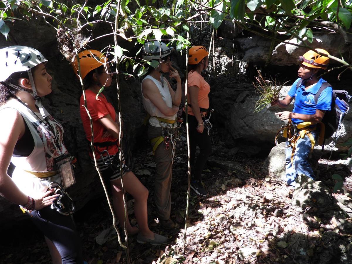 Ciudad De Las Rocas La Fortuna Gallo Giro Extérieur photo